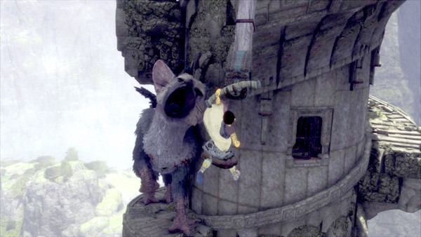 人喰いの大鷲トリコ 主人公を探してうろうろするトリコのゲーム画面スクリーンショット